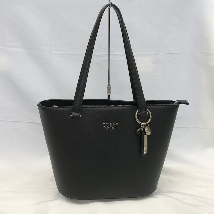 『USED』 
Guess ゲス 
 GUESS バッグ JP745622 トートバッグ 
合成皮革 ブラック系