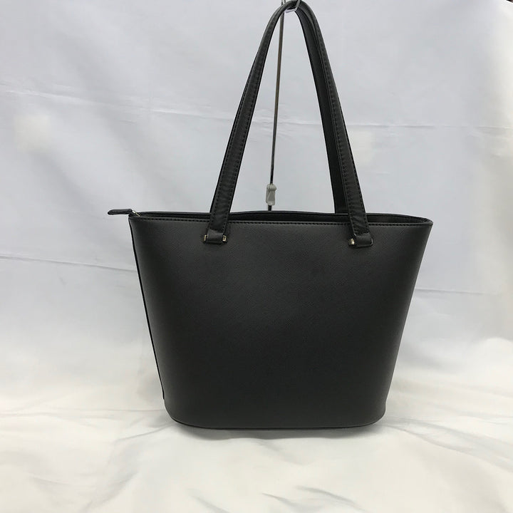 『USED』 
Guess ゲス 
 GUESS バッグ JP745622 トートバッグ 
合成皮革 ブラック系