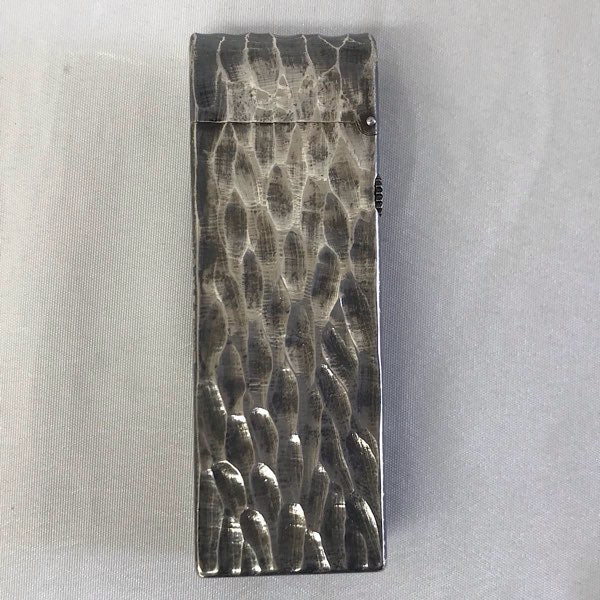 『ジャンク品』 
Dunhill ダンヒル 
 ガスライターローラー式 USRE24163 PATENTED　ジャンク ライター 
 シルバー