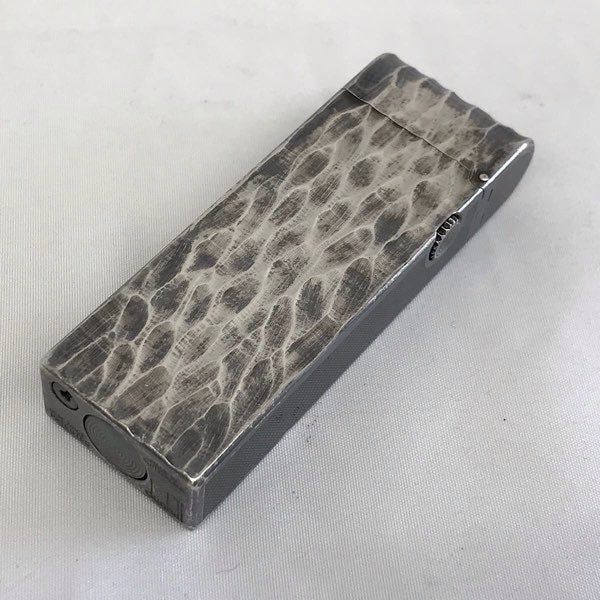 『ジャンク品』 
Dunhill ダンヒル 
 ガスライターローラー式 USRE24163 PATENTED　ジャンク ライター 
 シルバー