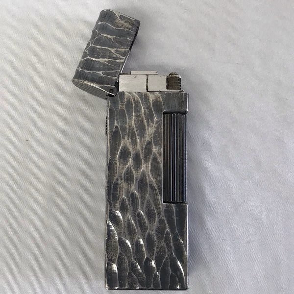 『ジャンク品』 
Dunhill ダンヒル 
 ガスライターローラー式 USRE24163 PATENTED　ジャンク ライター 
 シルバー