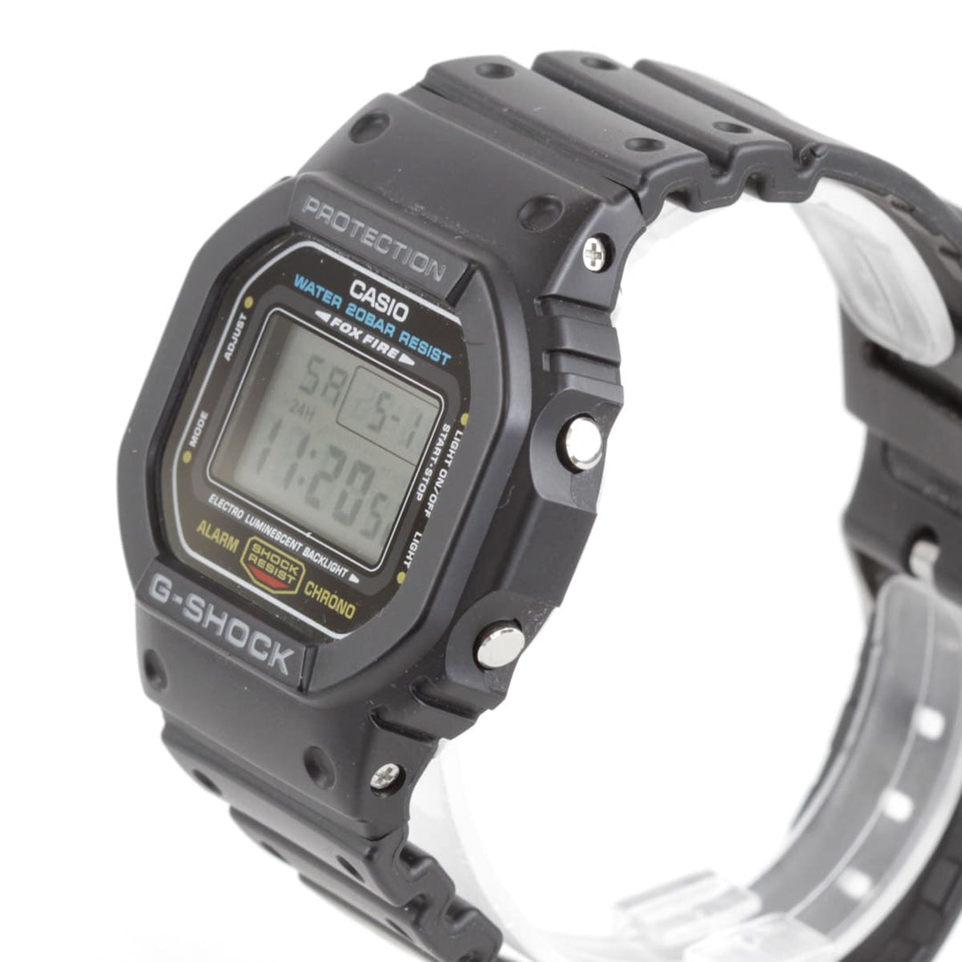 美品『USED』 
CASIO  G-SHOCK DW5600E 
腕時計
 クォーツ メンズ