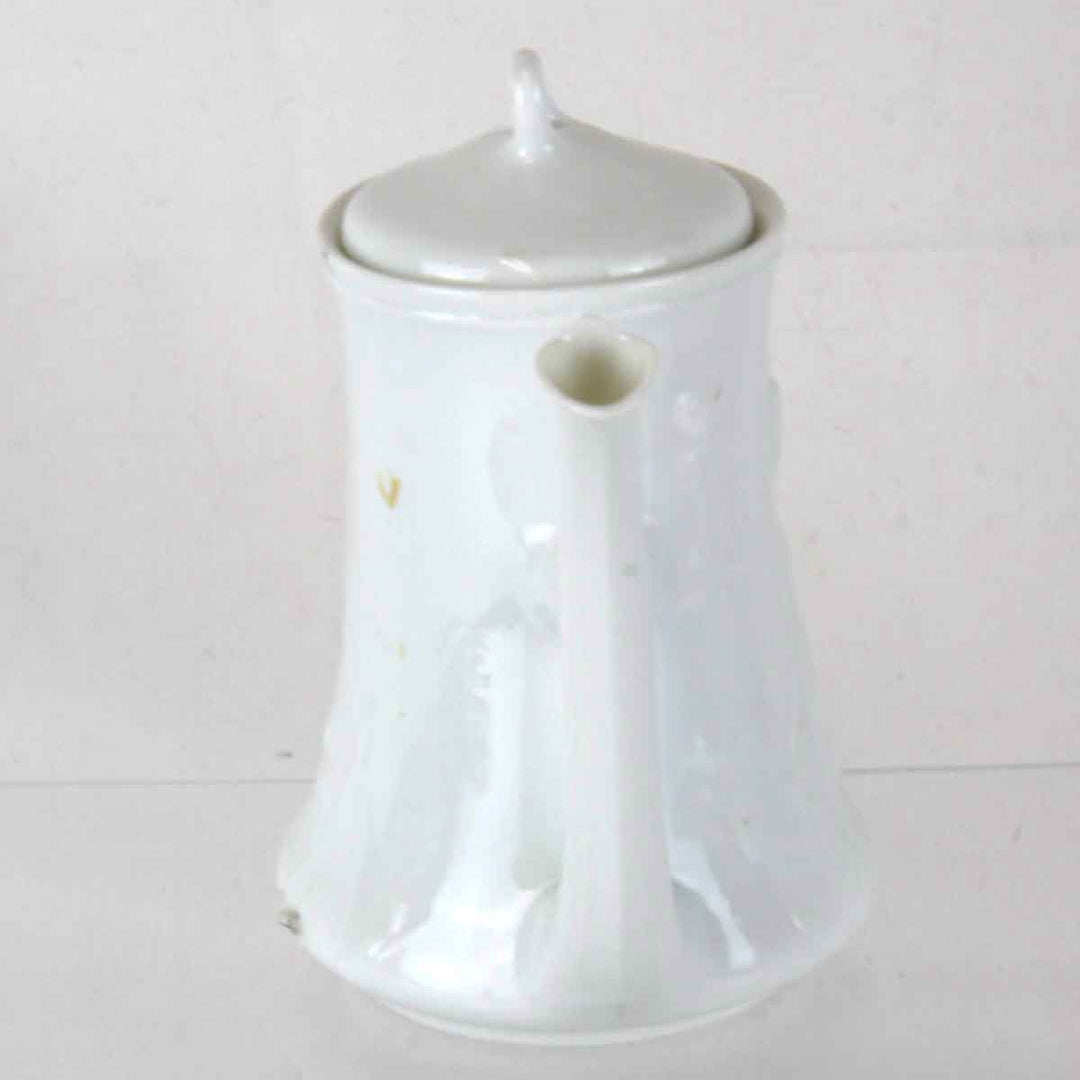 『USED』 
Richard Ginori リチャードジノリ 
 ポット カポディモンテ アイリスホワイト 食器 
陶磁器 ホワイト