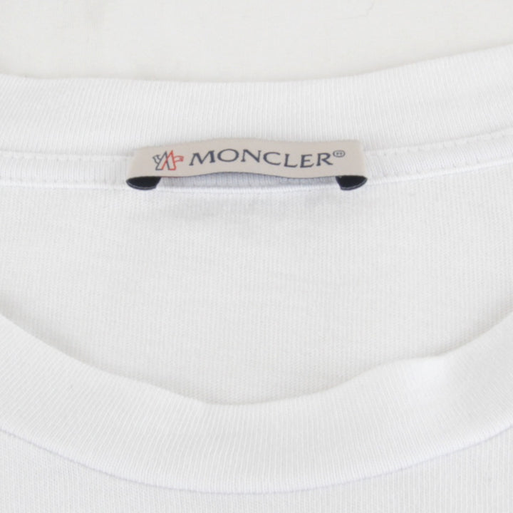 超美品『USED』 
MONCLER モンクレール 
 I10918C00064 8390T 半袖Ｔシャツ 
コットン ホワイト