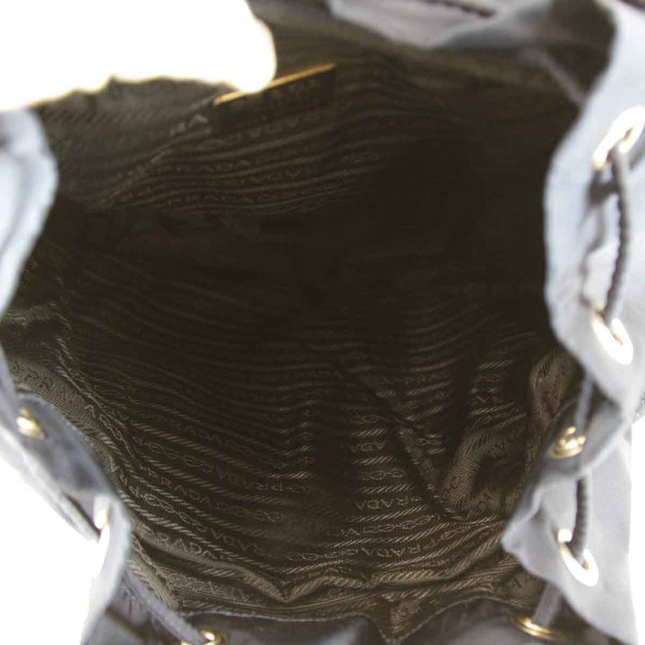 『USED』 
PRADA プラダ 
 リュック・デイパック 
ナイロン ネイビー