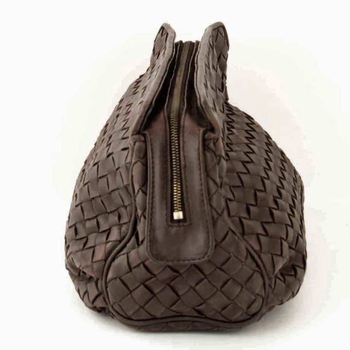 『USED』 
BOTTEGAVENETA ボッテガヴェネタ 
 イントレチャート ポーチ 
レザー ダークブラウン