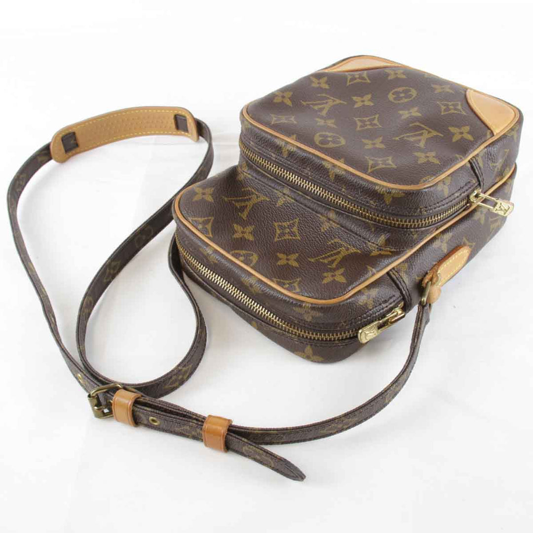 『USED』 
LOUIS VUITTON ルイ・ヴィトン 
 アマゾン M45236 ショルダーバッグ 
モノグラムキャンバス モノグラム