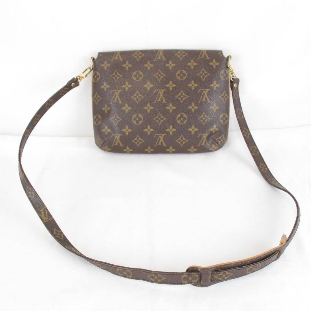 『USED』 
LOUIS VUITTON ルイ・ヴィトン 
 ミュゼットタンゴ ストラップ別商品 M51257 ショルダーバッグ 
モノグラムキャンバス モノグラム