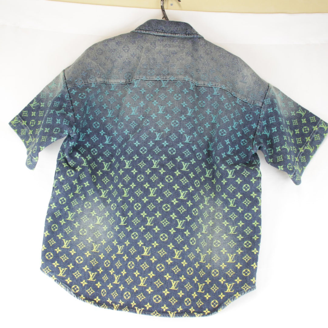 【価格改定】美品『USED』 
LOUIS VUITTON ルイ・ヴィトン 
 半袖シャツ 
コットン マルチカラー