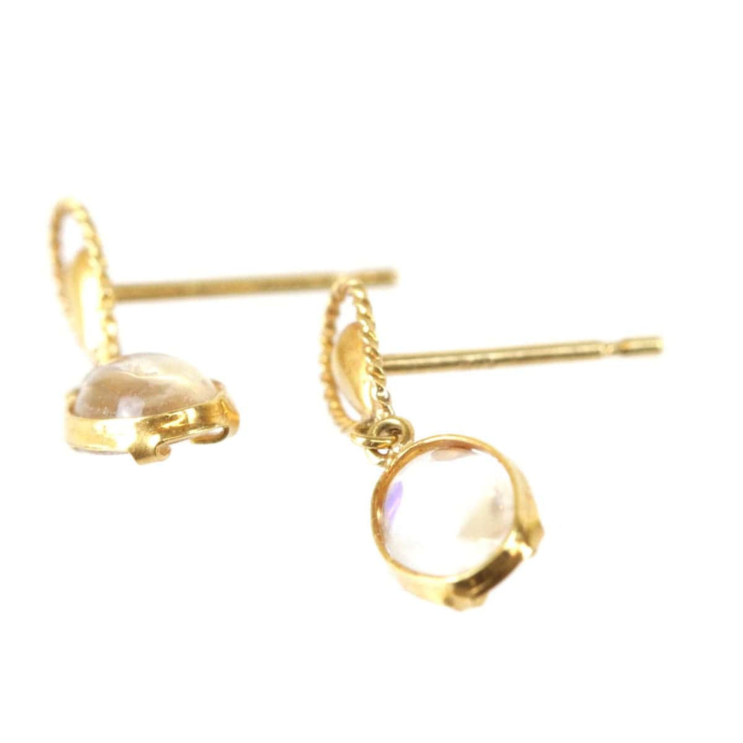 美品『USED』 K18 
 オーバル キャッチなし ピアス
 0.5g