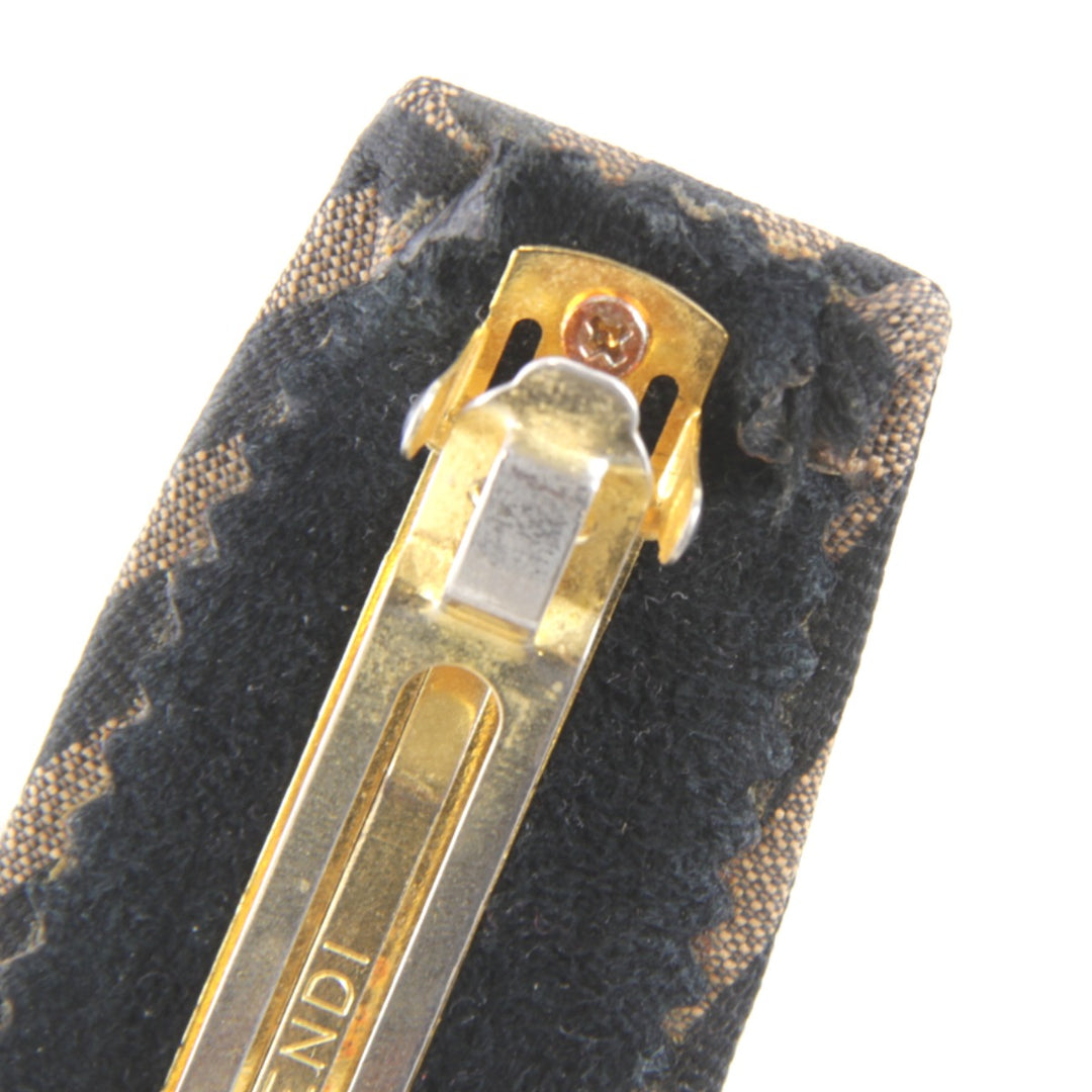 良品『USED』 
FENDI フェンディ 
 バレッタ 
 カーキ