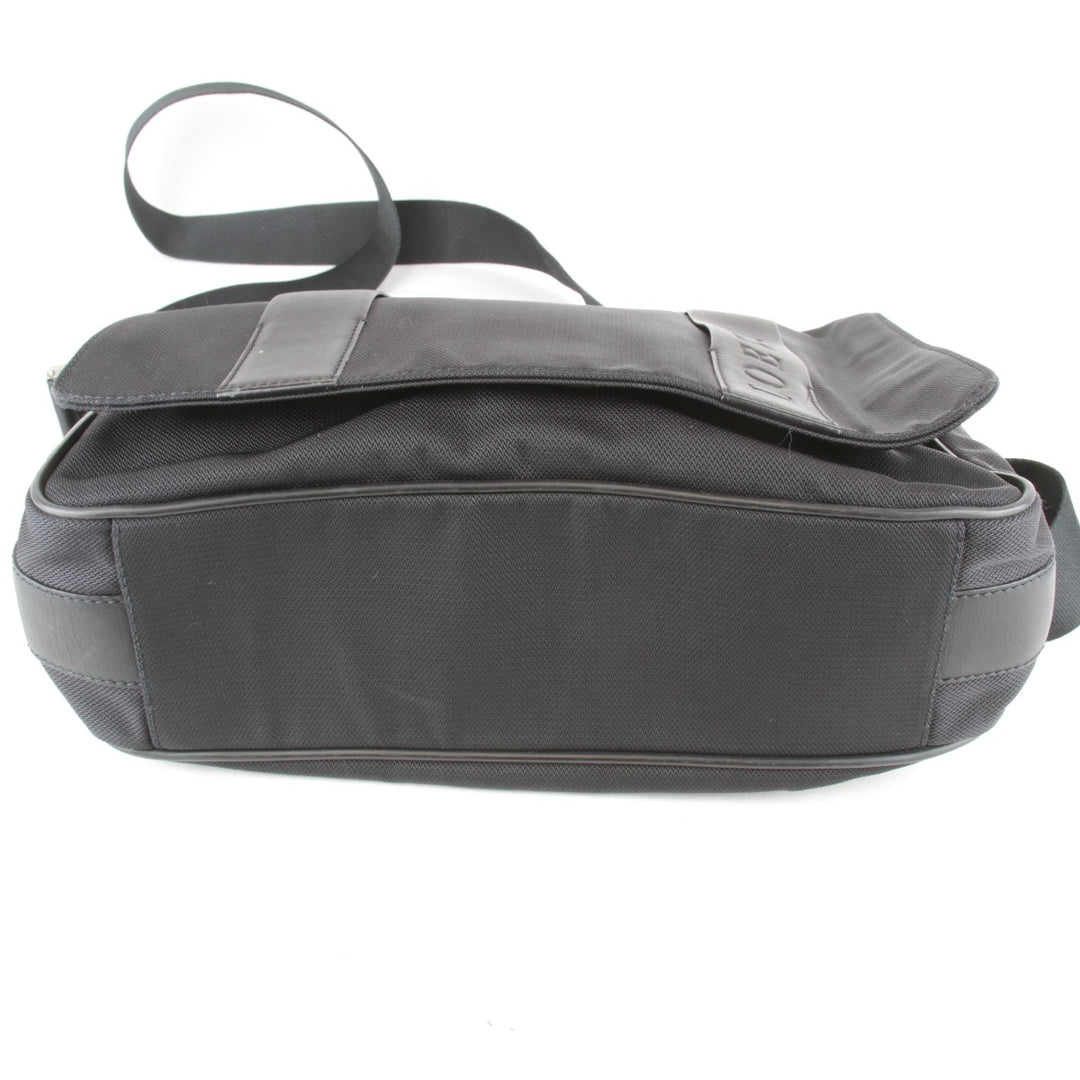 『USED』 
LOEWE ロエベ 
 メッセンジャーバッグ 
ナイロン ブラック