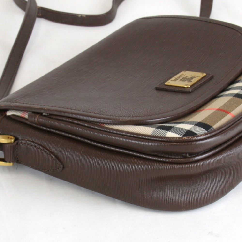 『USED』 
BURBERRY バーバリー 
 ノバチェック シャドーホース ショルダーバッグ 
レザー/キャンバス ブラウン
