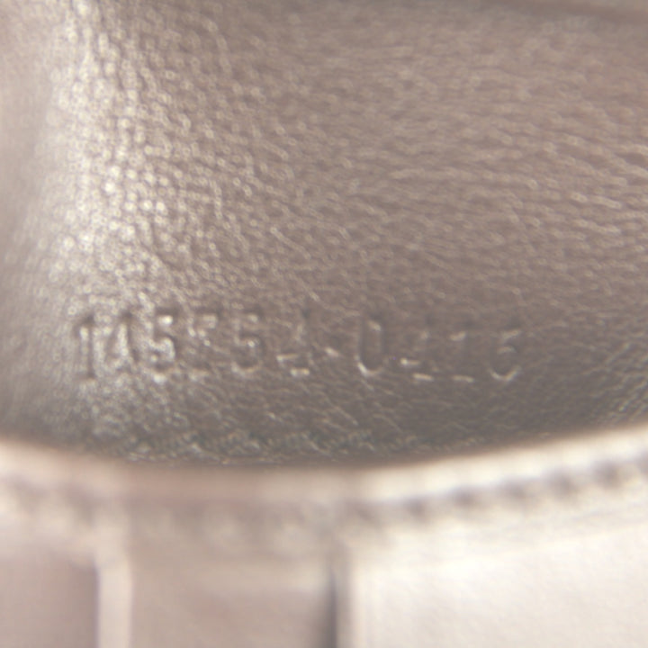 美品『USED』 
GUCCI グッチ 
 箱有 145754・0416 二つ折り財布 
シマレザー ブラウン