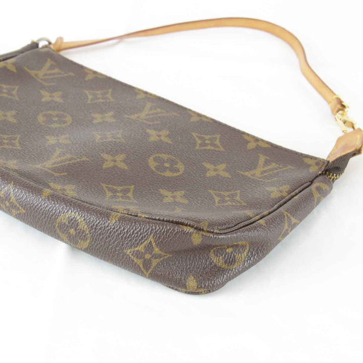一部難あり『USED』 
LOUIS VUITTON ルイ・ヴィトン 
 アクセソワール M51980 ポーチ 
モノグラムキャンバス モノグラム