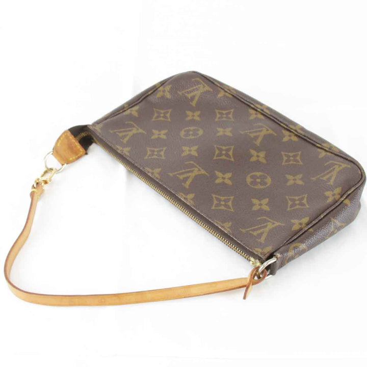 一部難あり『USED』 
LOUIS VUITTON ルイ・ヴィトン 
 アクセソワール M51980 ポーチ 
モノグラムキャンバス モノグラム