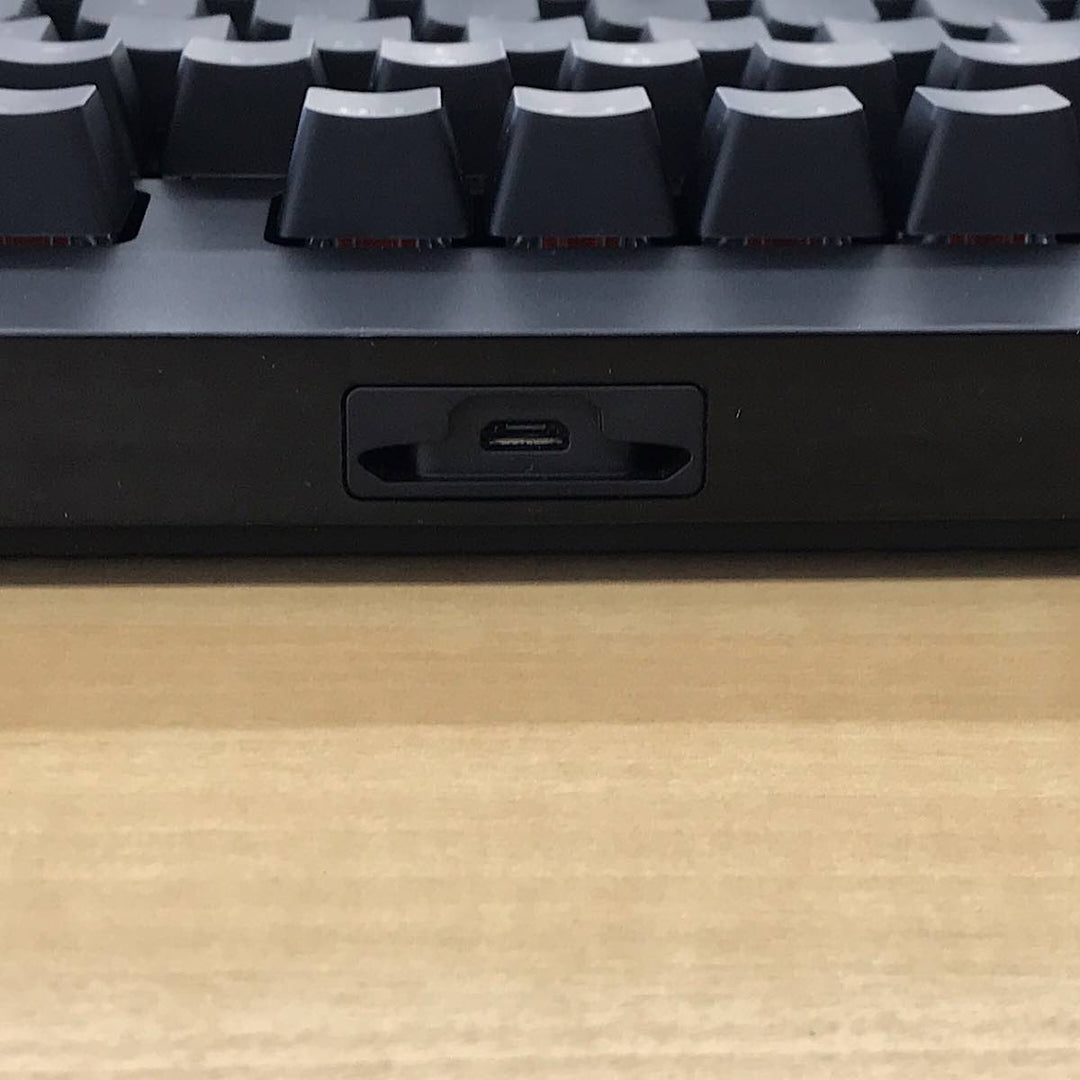 『USED』 
 
 ロジクール Logicool G PRO ゲーミングキーボード テンキーレス 有線 G-PKB-002LN PC周辺機器 
 ブラック