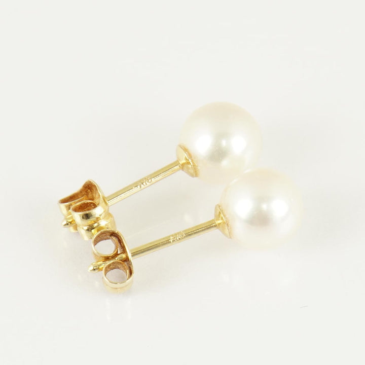 『USED』 K18 
ピアス
 1.1g