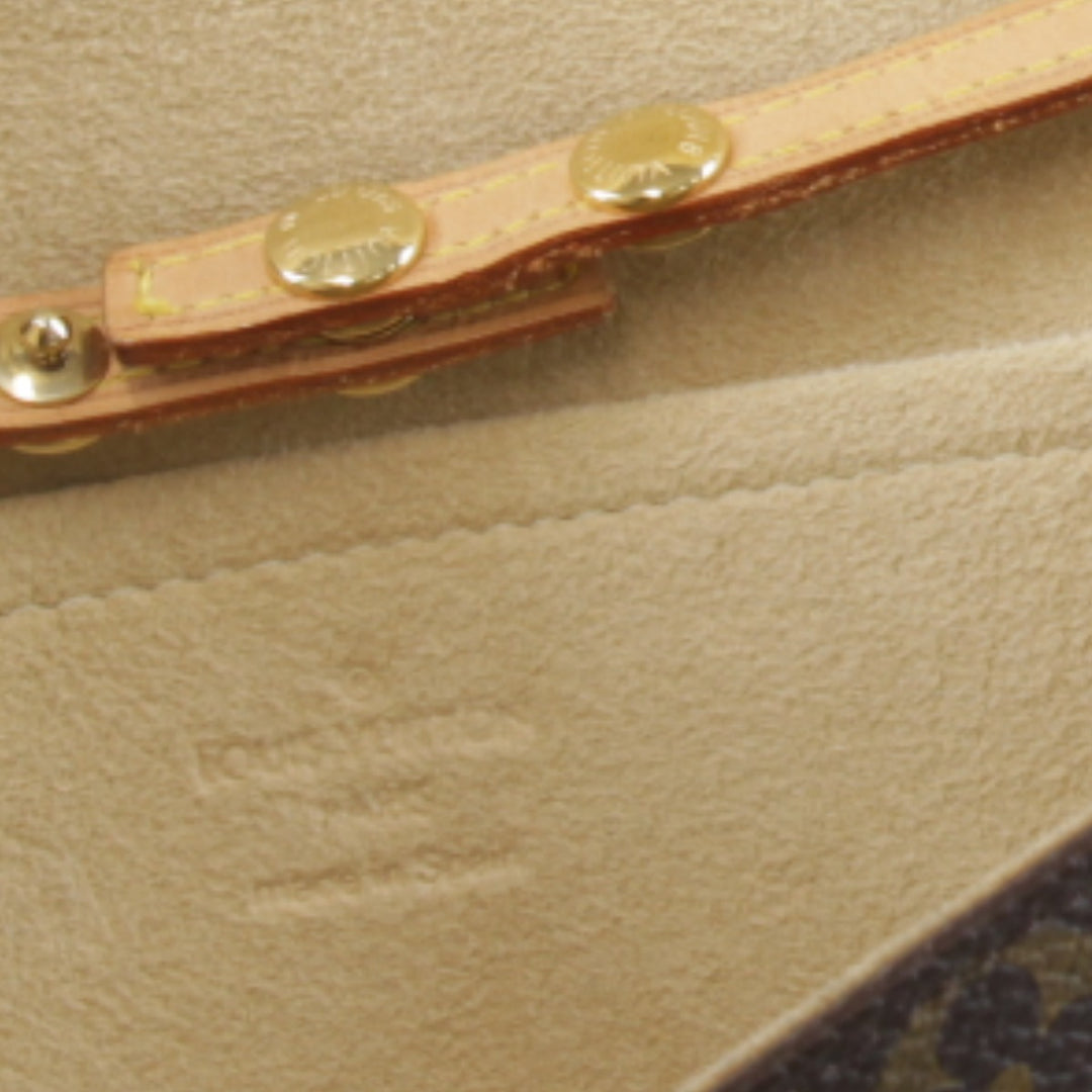 良品『USED』 
LOUIS VUITTON ルイ・ヴィトン 
 ポシェットツインGM M51852 ショルダーバッグ 
モノグラムキャンバス ブラウン