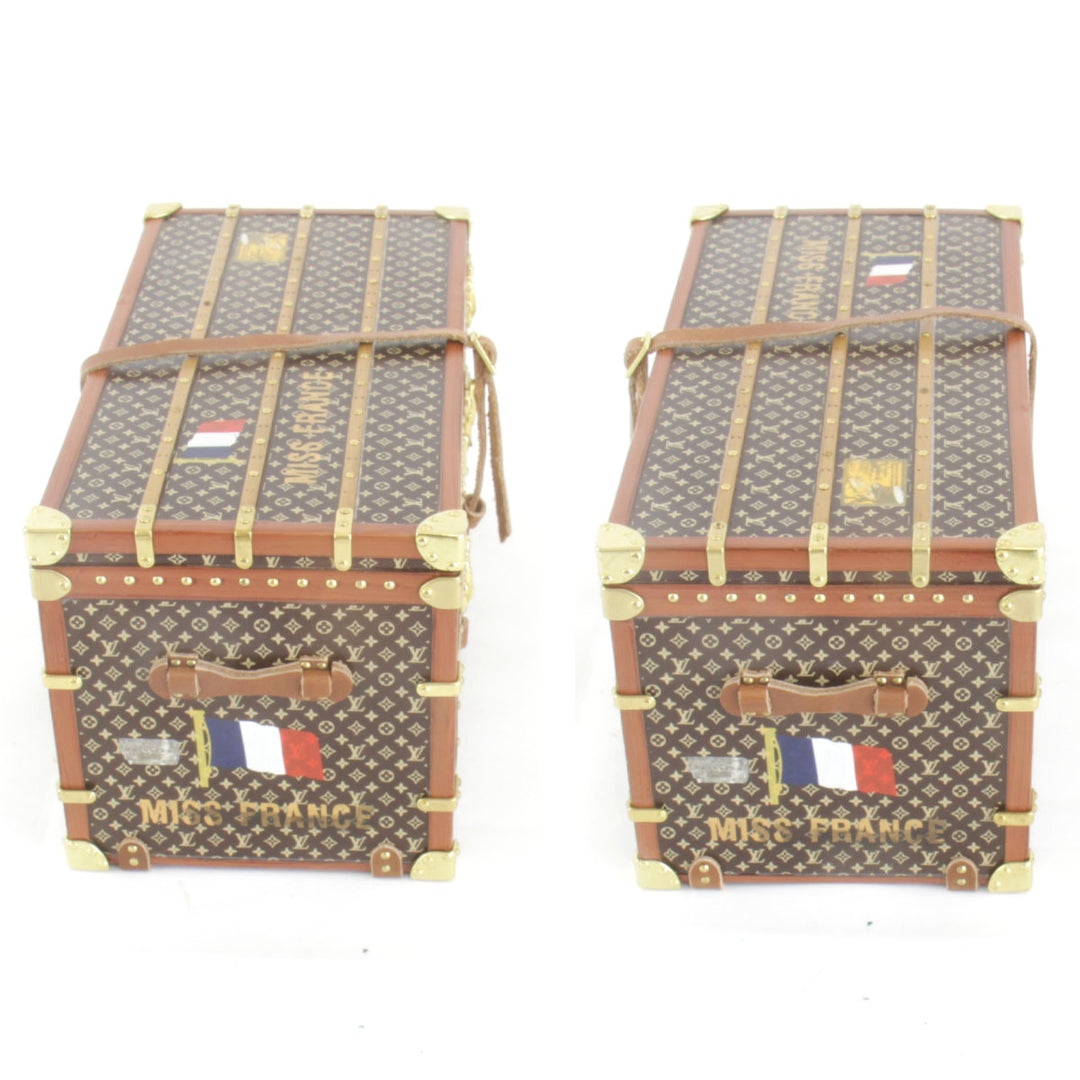 美品『USED』 
LOUIS VUITTON ルイ・ヴィトン 
 ノベルティ ペーパーウエイト ミスフランス M99408 オブジェ 
 ブラウン