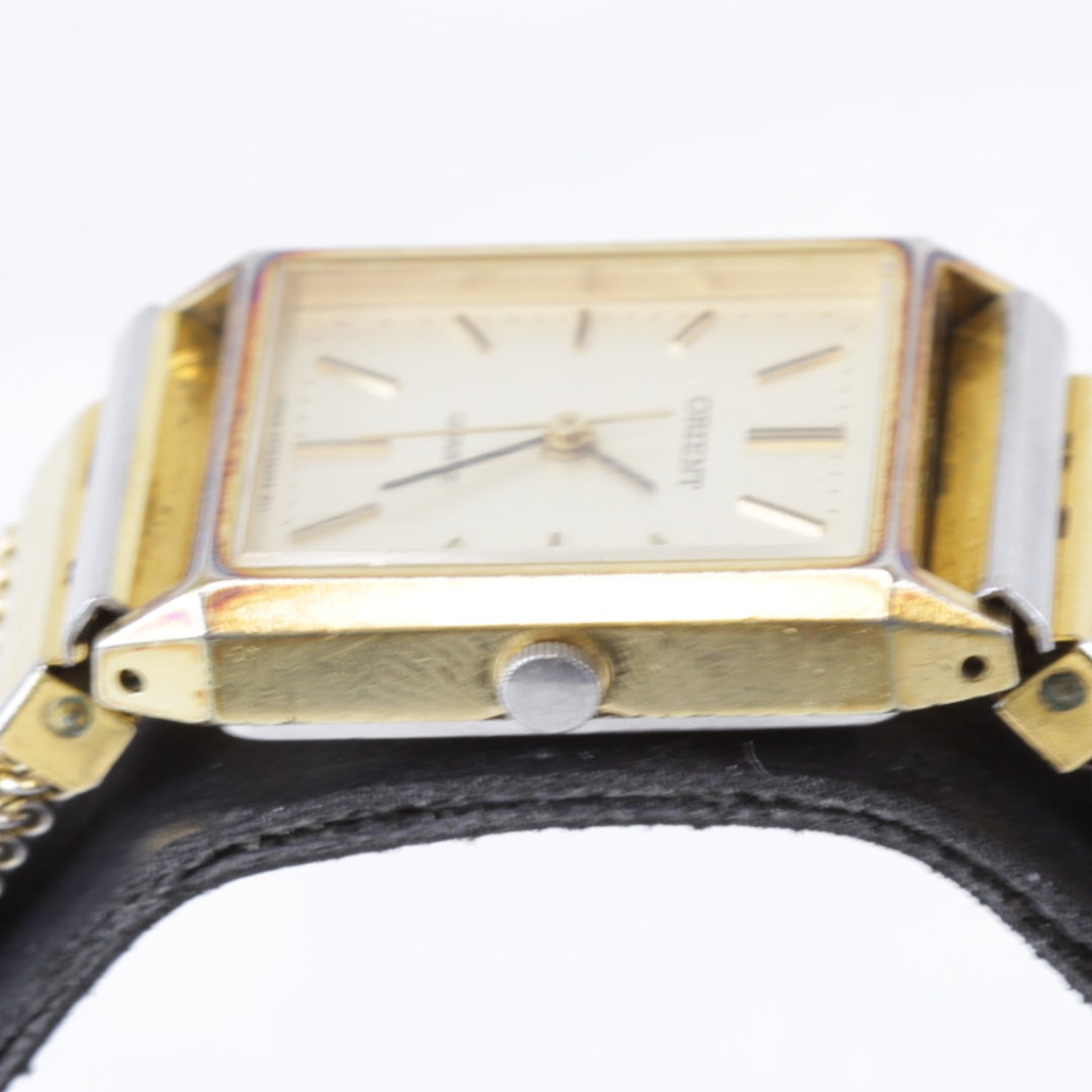 ジャンク『動作未確認』 
ORIENT 1975405-40 
腕時計
 クォーツ レディース ベーシック 普段使い