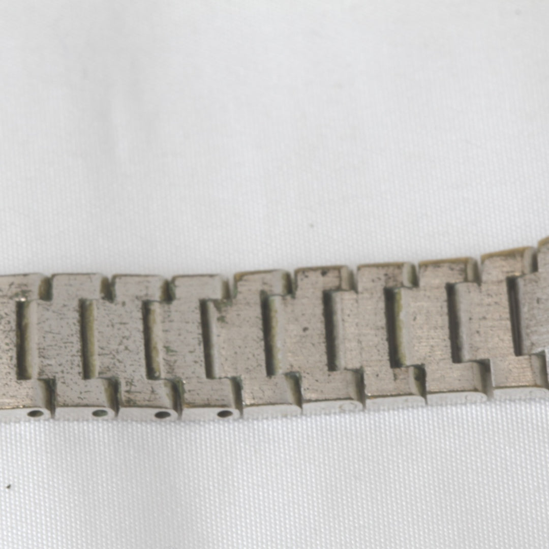 稼働品『USED』 
RADO 手巻き 5582 
腕時計
 手巻き レディース 華奢な手首に
