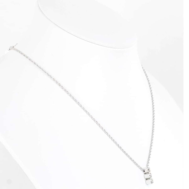 美品『USED』  
NINA RICCI ネックレス