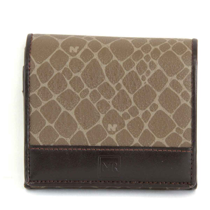 『USED』 
NINA RICCI ニナリッチ 
 ジラフ柄 二つ折り財布 
レザー ブラウン