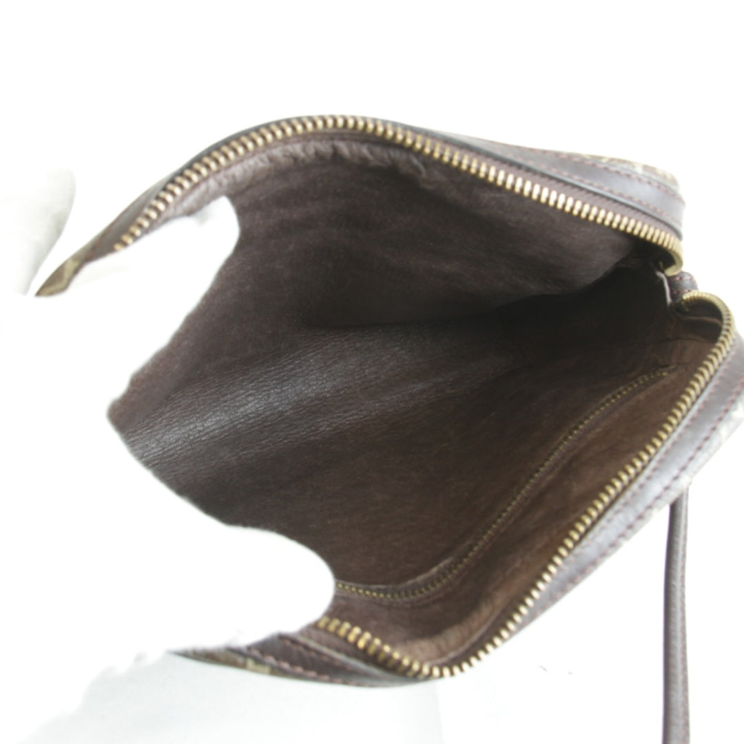 『USED』 
NINA RICCI ニナリッチ 
 ショルダーバッグ 
レザー ブラウン