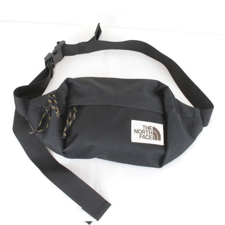 美品『USED』 
THE NORTH FACE ザ・ノースフェイス 
 ボディバッグ 
ポリエステル ブラック