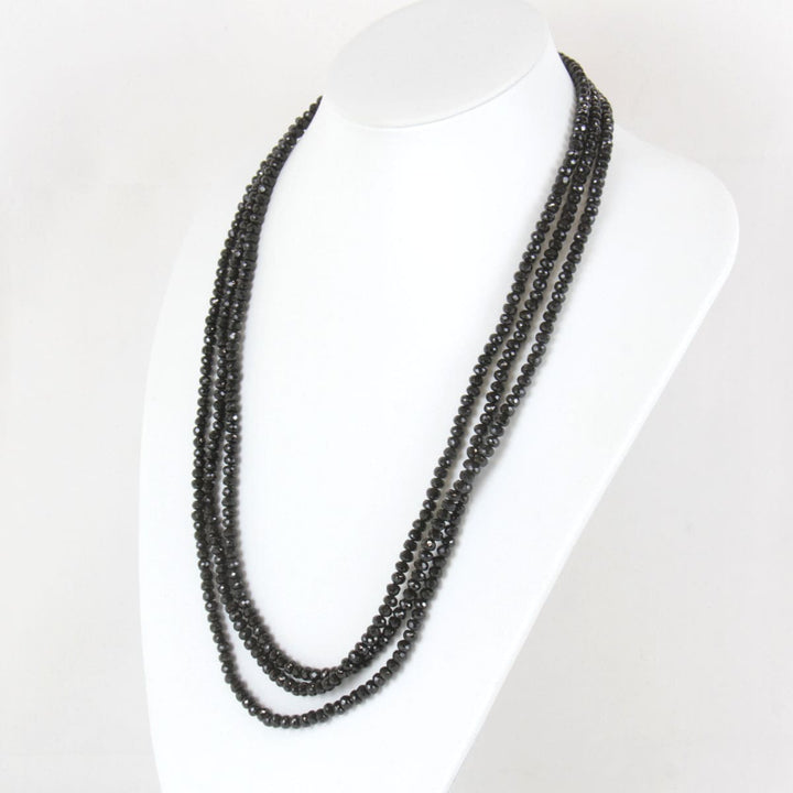 美品『USED』 K18WG 
 黒石 ネックレス
 119.6g