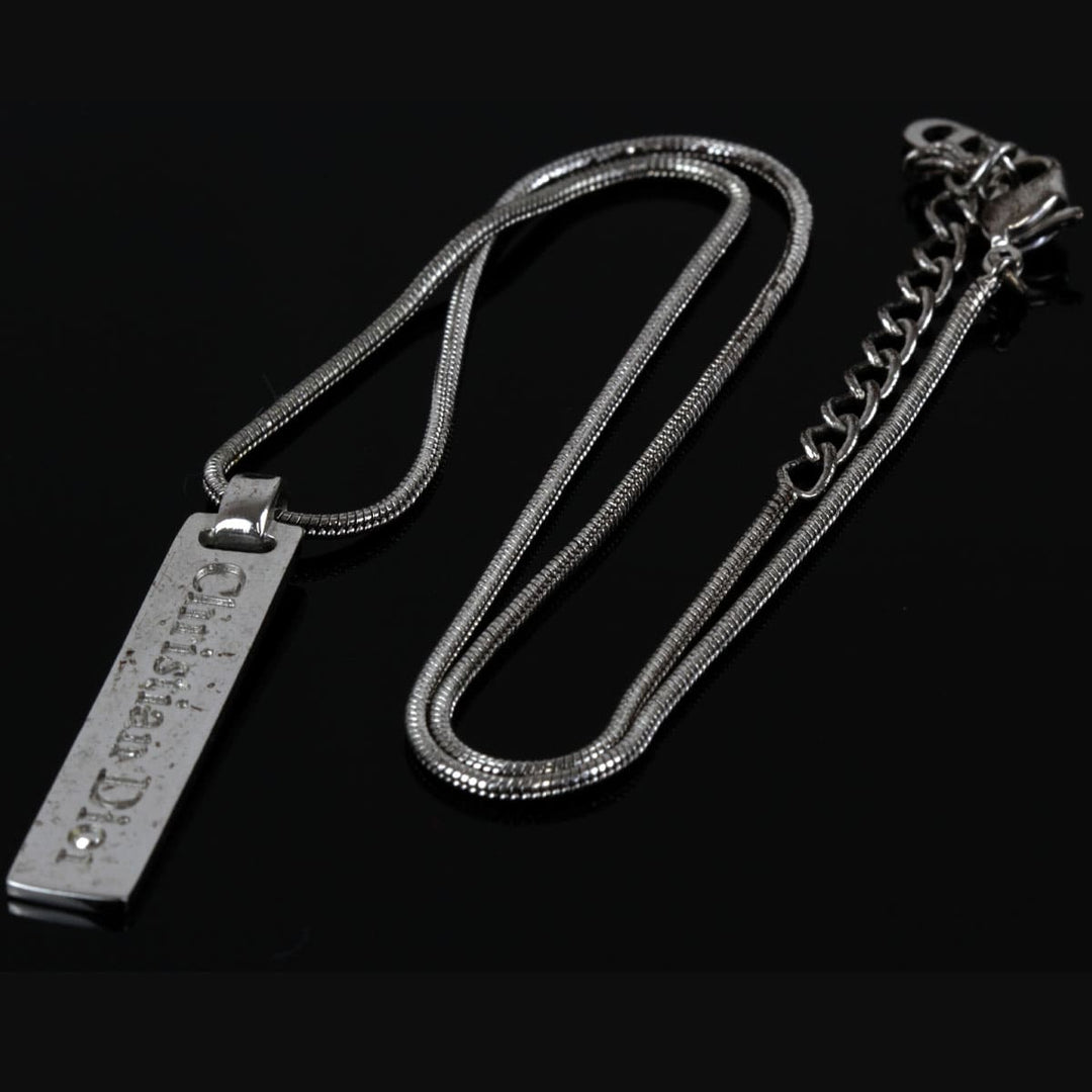 『USED』 メタル 
Christian Dior  プレートトップ ネックレス