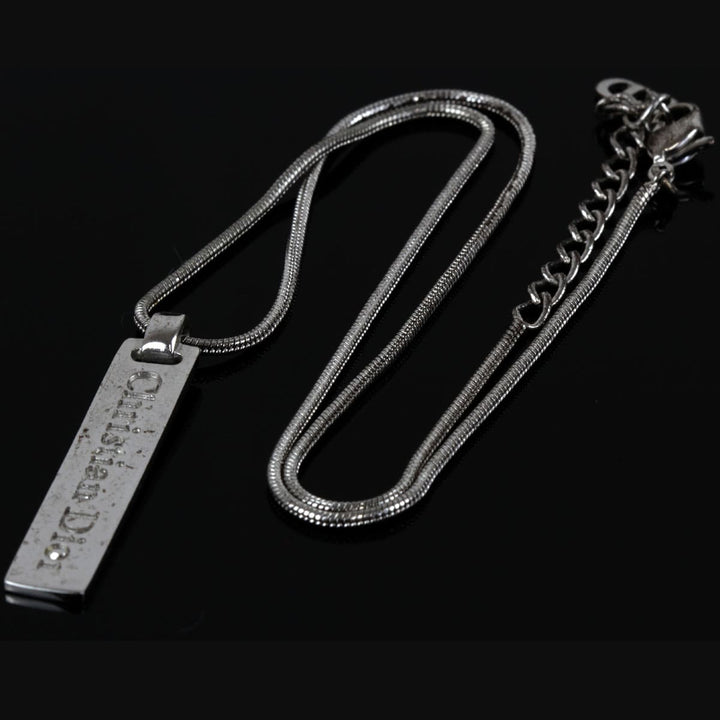 『USED』 メタル 
Christian Dior  プレートトップ ネックレス