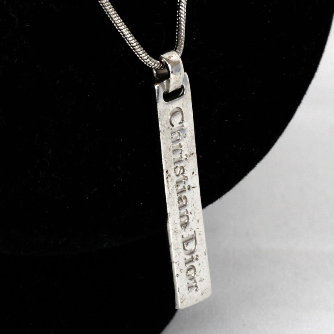 『USED』 メタル 
Christian Dior  プレートトップ ネックレス