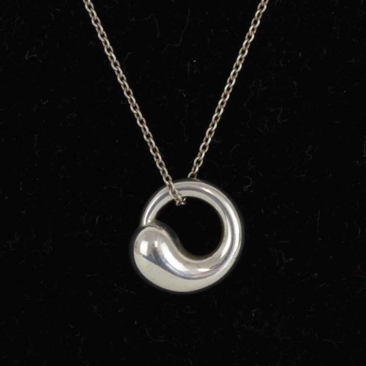 良品『USED』 シルバー925 
TIFFANY&Co.  エターナルサークル ネックレス