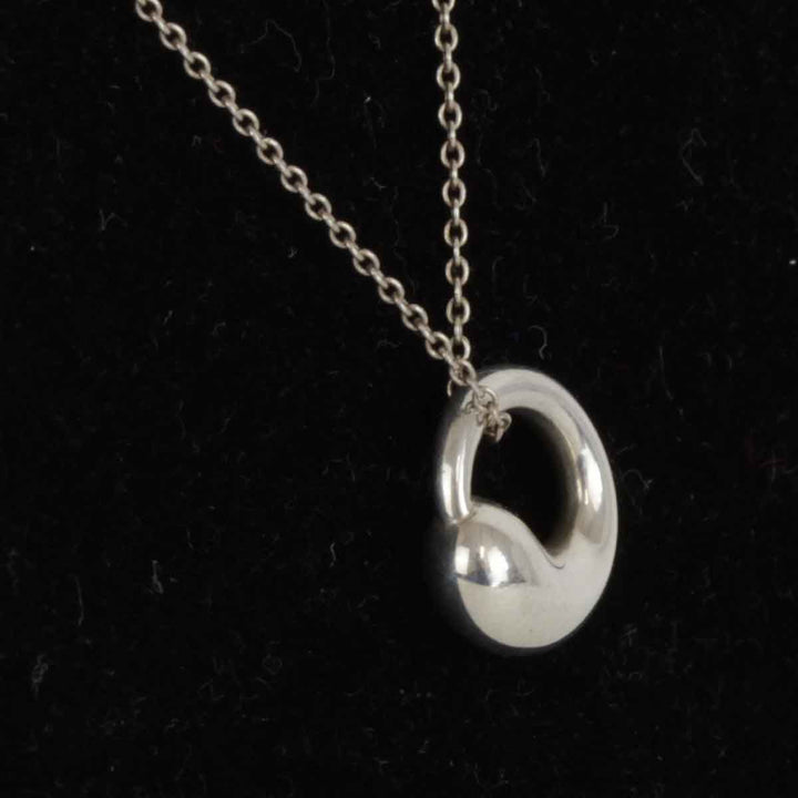良品『USED』 シルバー925 
TIFFANY&Co.  エターナルサークル ネックレス