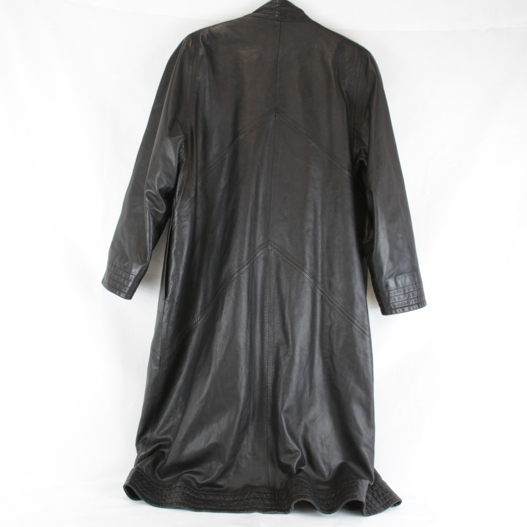 『USED』 
Guy Laroche ギ・ラロッシュ 
 コート 
羊革/ポリエステル ブラック