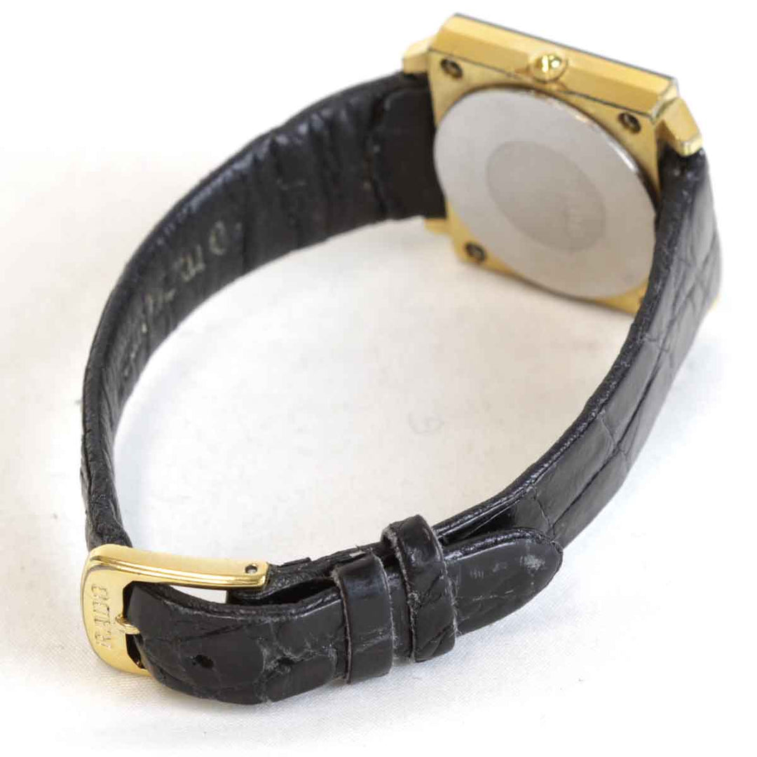 良品『USED』 
RADO フローレンス 121.3135.2 
腕時計
 クォーツ レディース
