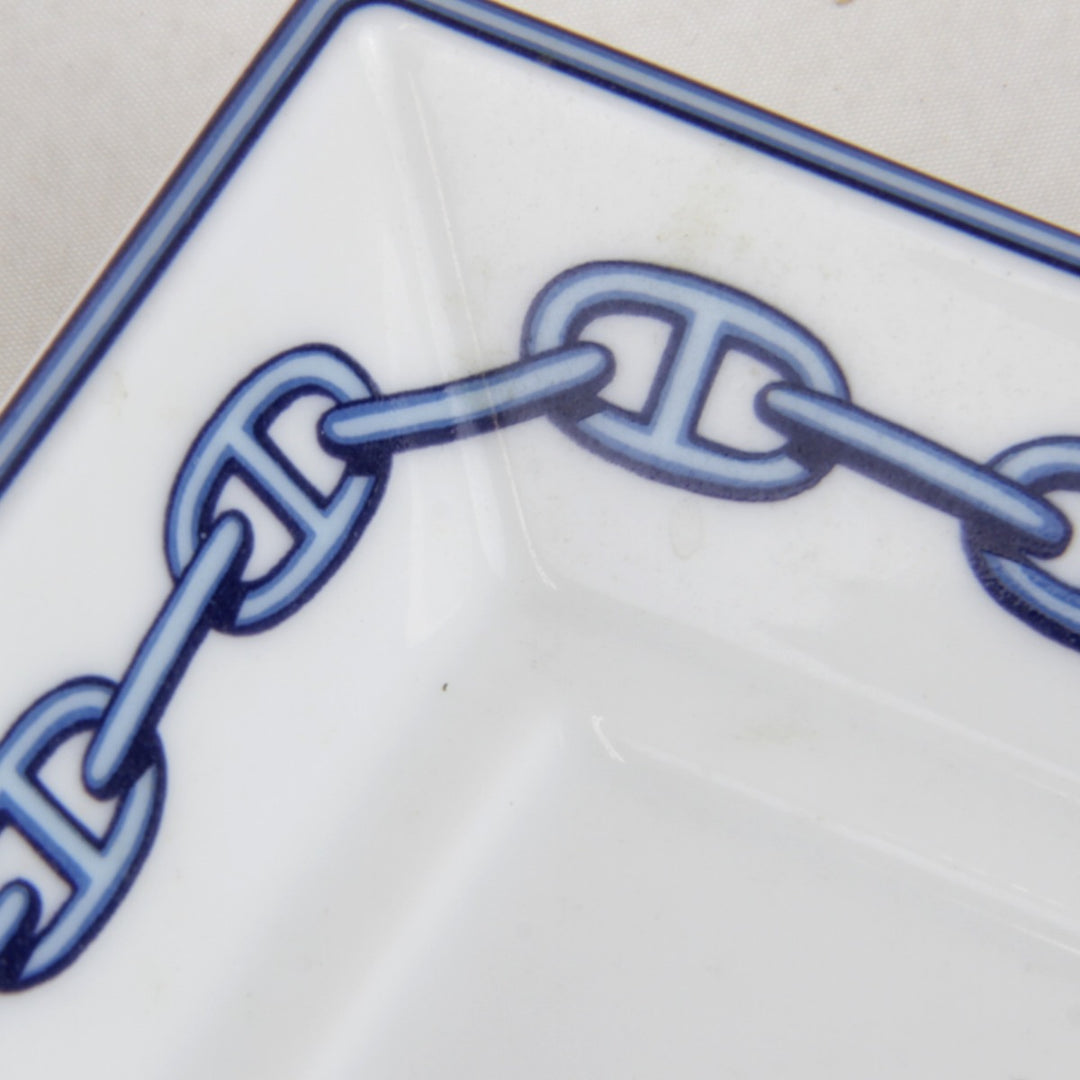 良品『USED』 
HERMES エルメス 
 食器 
 ホワイト