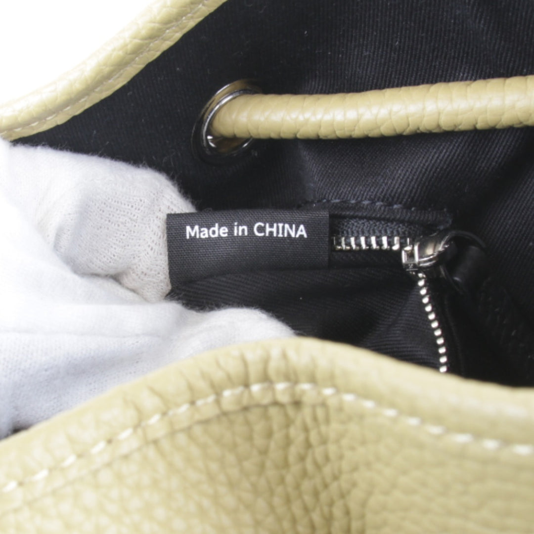 美品『USED』 
VASIC ヴァジック 
 ショルダーバッグ 
レザー ベージュ