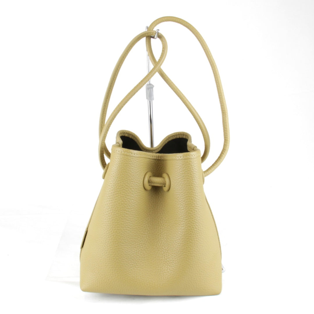 美品『USED』 
VASIC ヴァジック 
 ショルダーバッグ 
レザー ベージュ