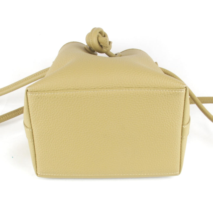 美品『USED』 
VASIC ヴァジック 
 ショルダーバッグ 
レザー ベージュ
