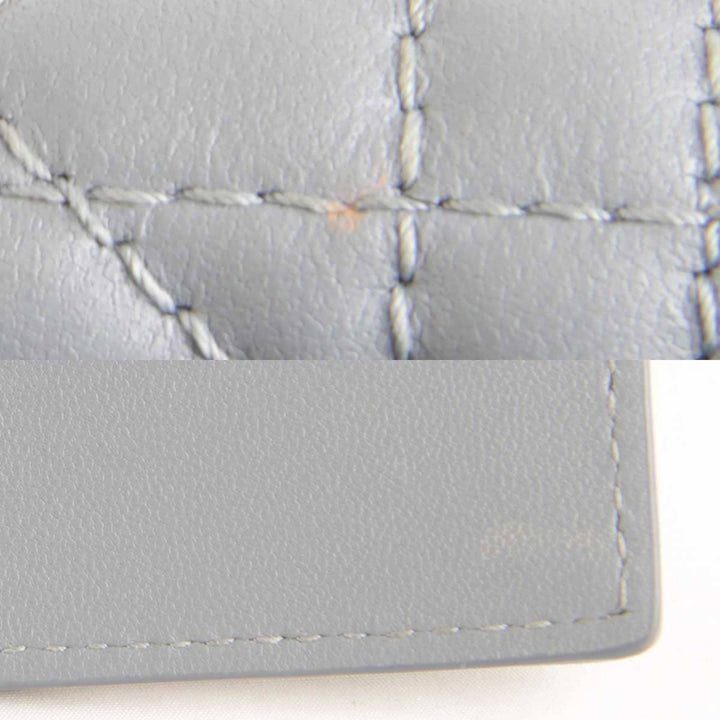 『USED』 
Christian Dior クリスチャンディオール 
 カナージュ ロータスウォレット 41-MA-0262 三つ折り財布 
ラムスキン ライトブルー