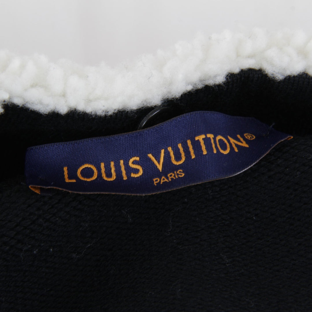 【価格改定】超美品『USED』 
LOUIS VUITTON ルイ・ヴィトン 
 シアリングカラーブルゾン RM241M ZLL HQN10W ブルゾン 
ウール ブラック 暖かい素材 クール 使いやすいデザイン