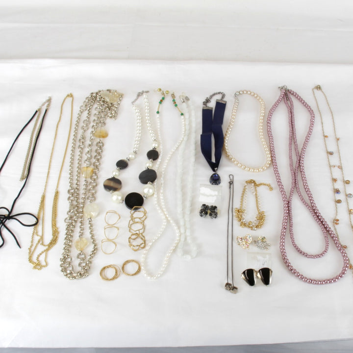 『USED』 
 イヤリング リング ブローチ アクセサリーまとめ ネックレス