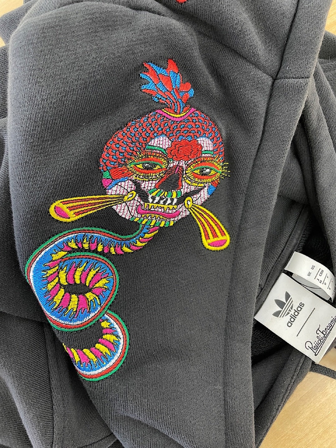 『USED』 
 
 adidas×REIICHI TANAAMI パーカー パーカー