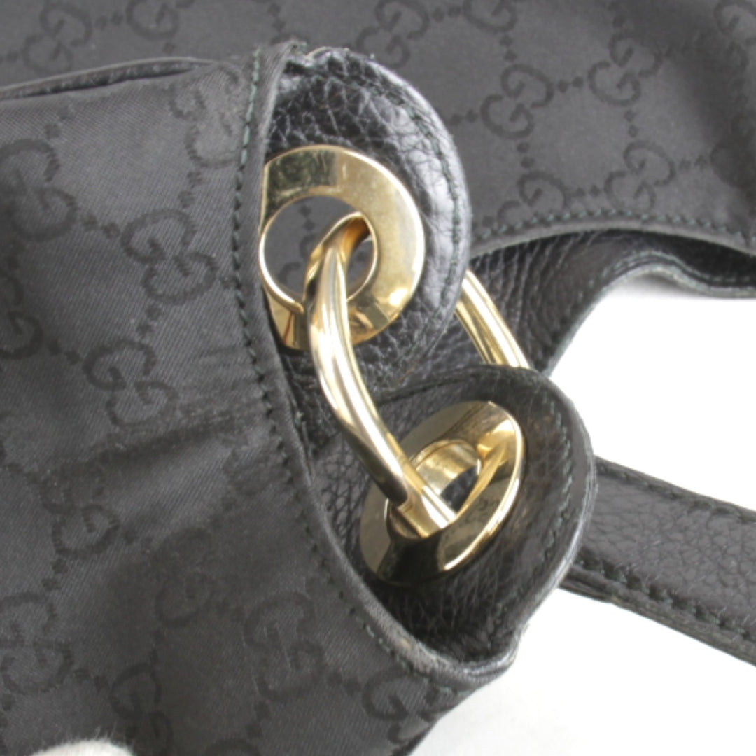 『USED』 
GUCCI グッチ 
 257268・204046 ショルダーバッグ 
ナイロン ブラック