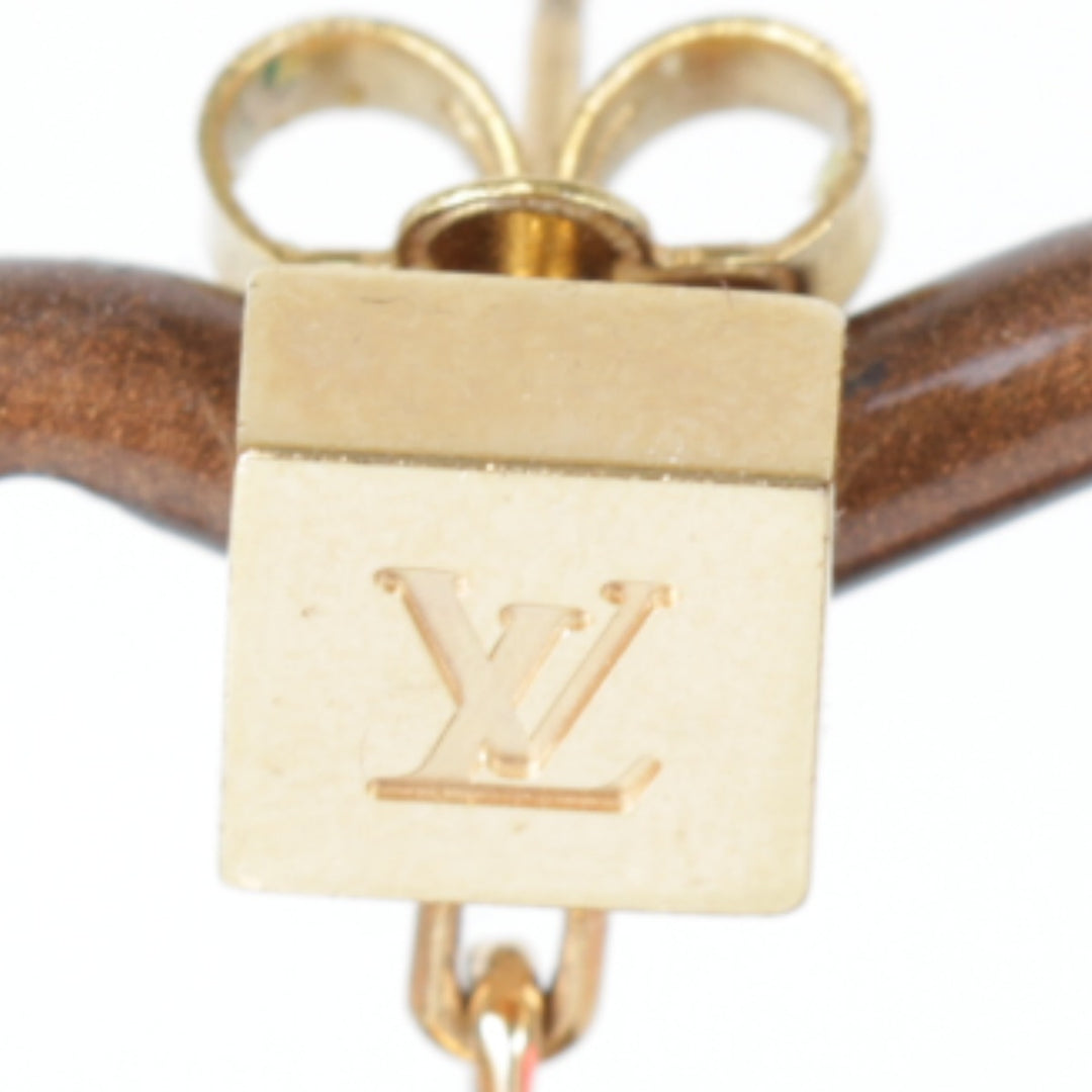 良品『USED』 メタル 
LOUIS VUITTON ブークルドレイユ ギャンブル 箱有 ピアス