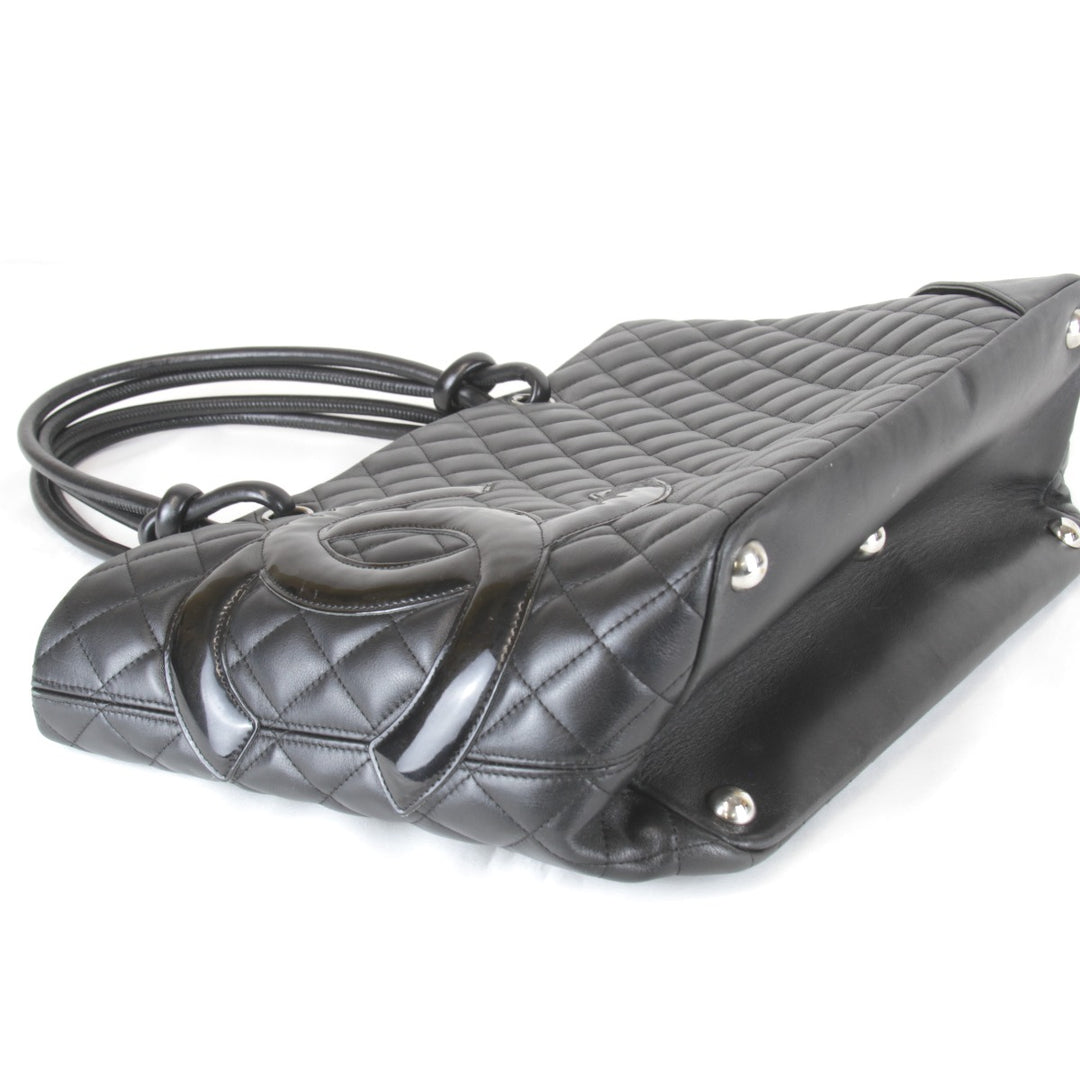 美品『USED』 
CHANEL シャネル 
 カンボンライン ラージトート A25169 トートバッグ 
ラムスキン ブラック