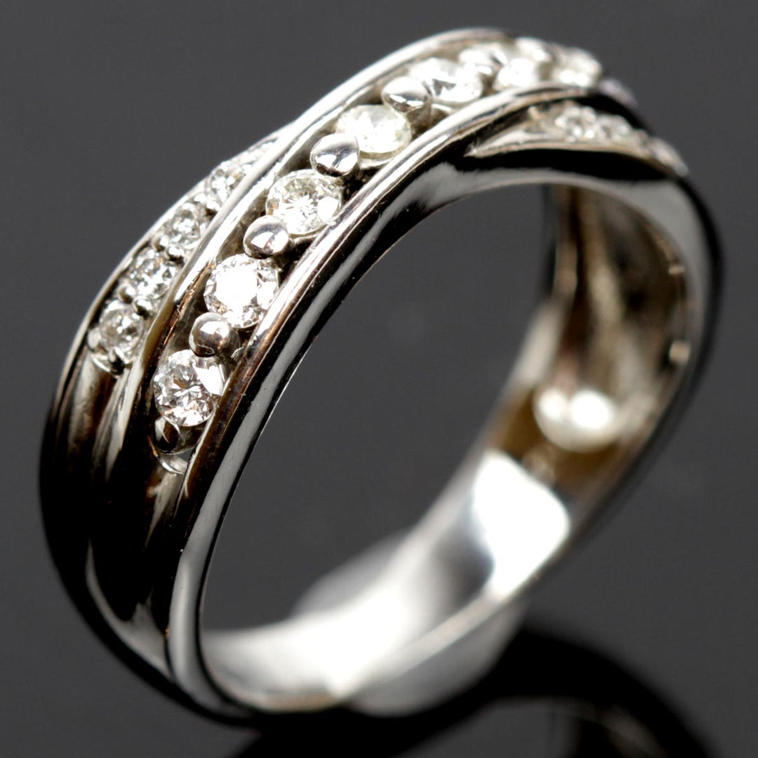 Pt900 
 ダイヤ/0.32ct リング・指輪
 ダイヤモンド 0.32 6.3g